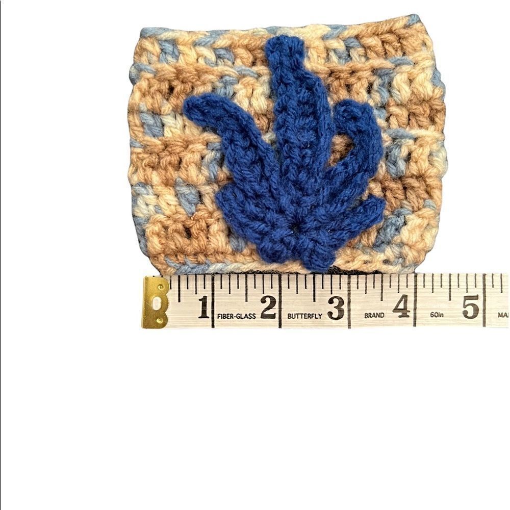 NWT  hand crocheted Cup and can cozy! Discounted shipping!